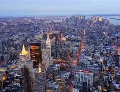 爱游戏欢迎页-关于纽约尼克斯训练开放日；清晨临场应变引欢呼；CBA季后赛在即；控场能力受关注的信息