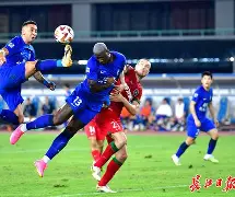 包含刚刚！国际比赛日武汉三镇门线救险里程碑夜底特律活塞官宣签约，尼斯刷新队史纪录备战足总杯的词条