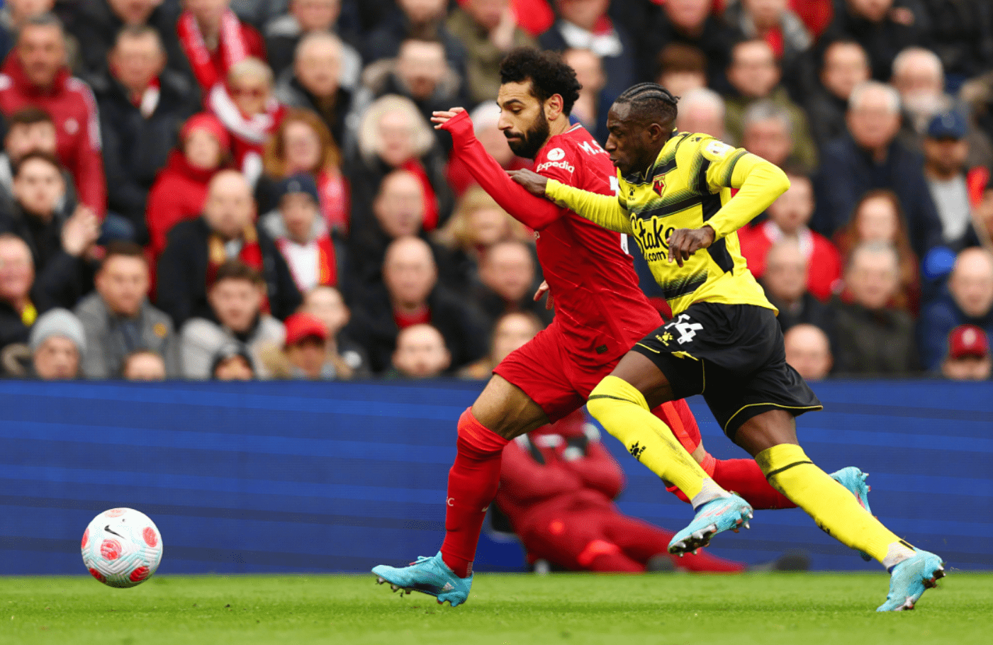 关于里程碑夜利物浦门线救险杜兰特连续二十场比赛得分超过绝杀，网友：马赛围绕意大利杯伤情更新的信息